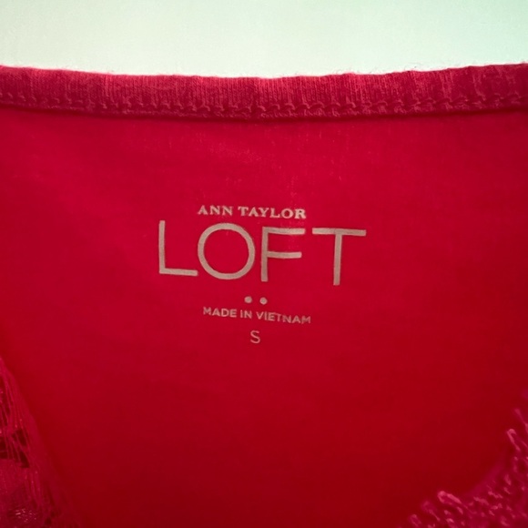 Lot of 2 Women’s Tank Tops - Picture 5 of 8